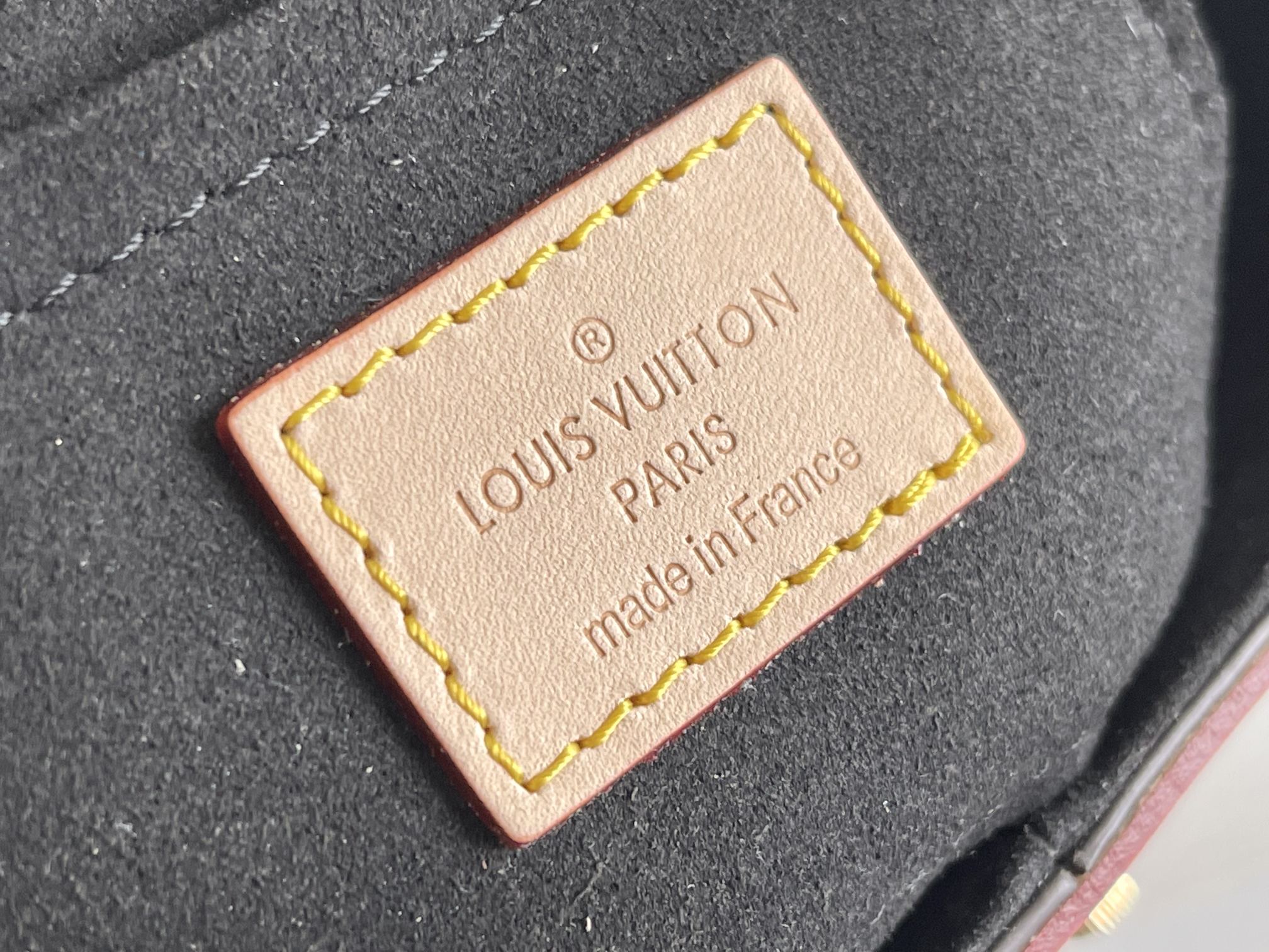 Louis Vuitton Haute Couture Classic Luxury Handbag Shoulder Crossbody 9