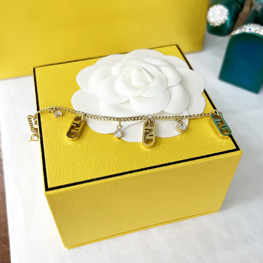 Two hundred and fifty. The bracelet - 图片 8