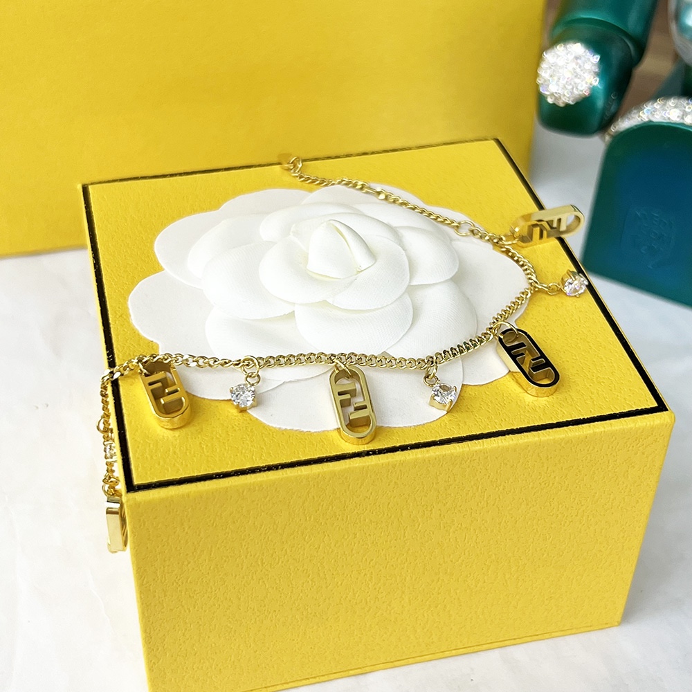 Two hundred and fifty. The bracelet - 图片 9