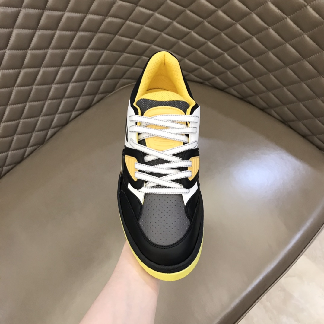 Gucci古驰 橡胶互扣式双GBasket 男士低帮运动鞋