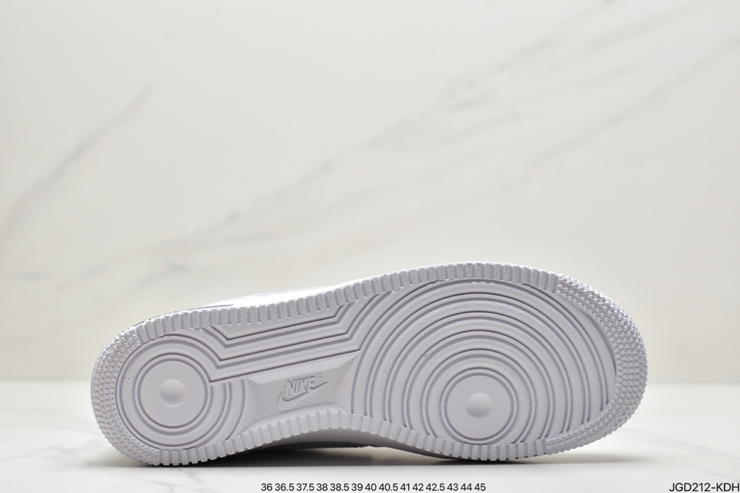 180 耐克NIKE耐克空军低帮板鞋白黑串标CJ1379-100