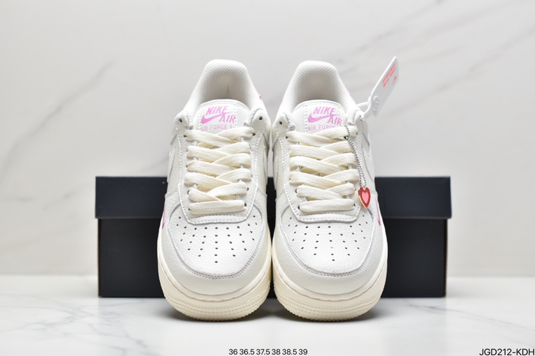 180 耐克Nike Air Force 1 Low  空军一号低帮百搭休闲运动板鞋