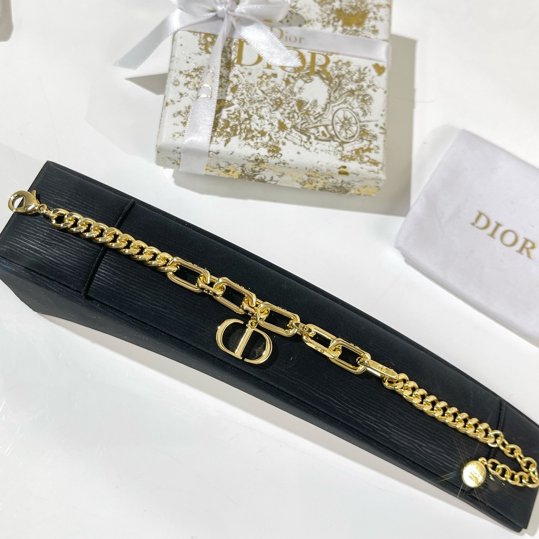 新款☑️DIOR迪奥金色CD项链 手链