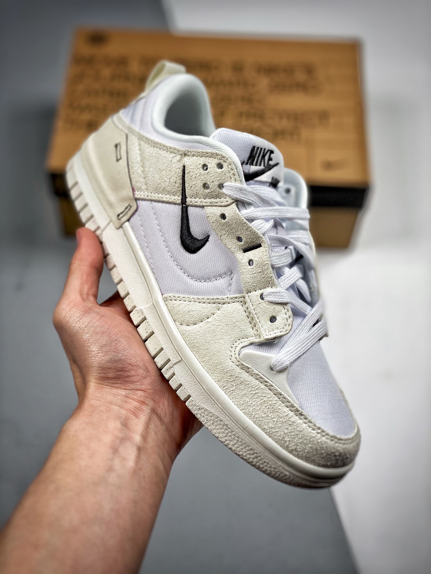 -2 Nike Dunk Low Disrupt FT2, zapatillas de skate que nos traen una nueva suela y dimensiones adicionales alrededor del…