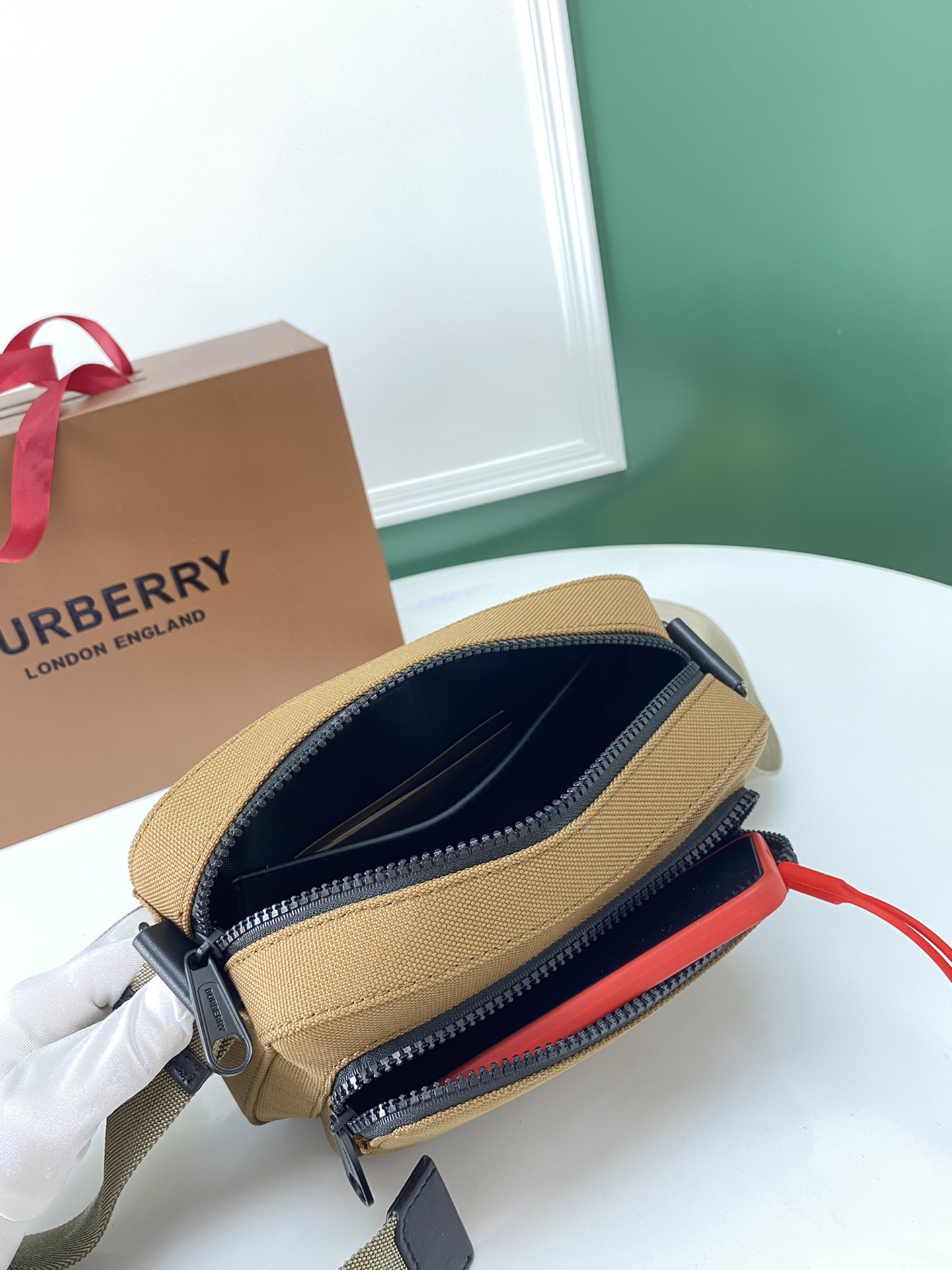 Burberry巴宝莉麻布防水材料相机包