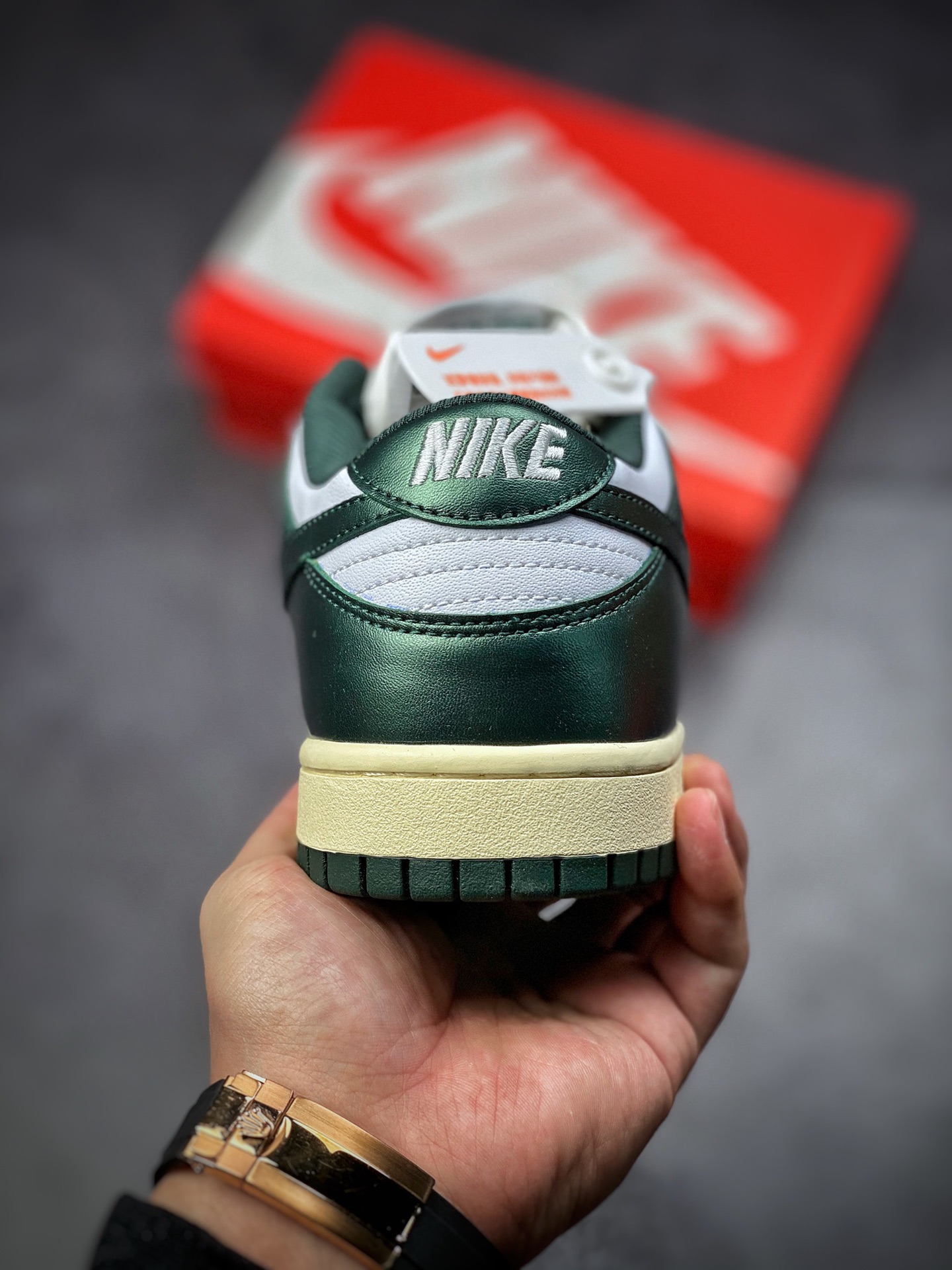 220   Nike Dunk Low “Vintage Green” 复古白绿 DQ8580-100