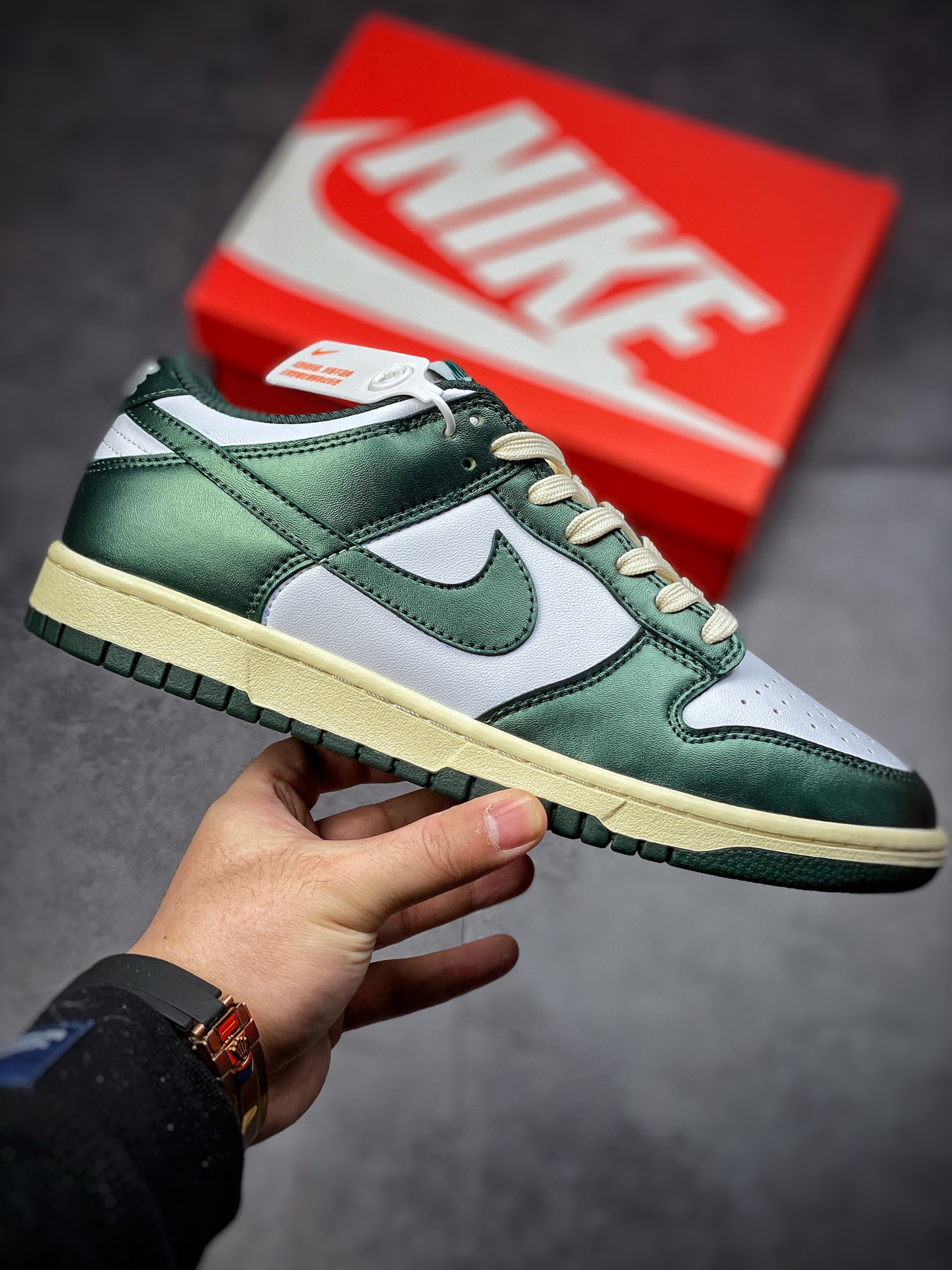 220   Nike Dunk Low “Vintage Green” 复古白绿 DQ8580-100