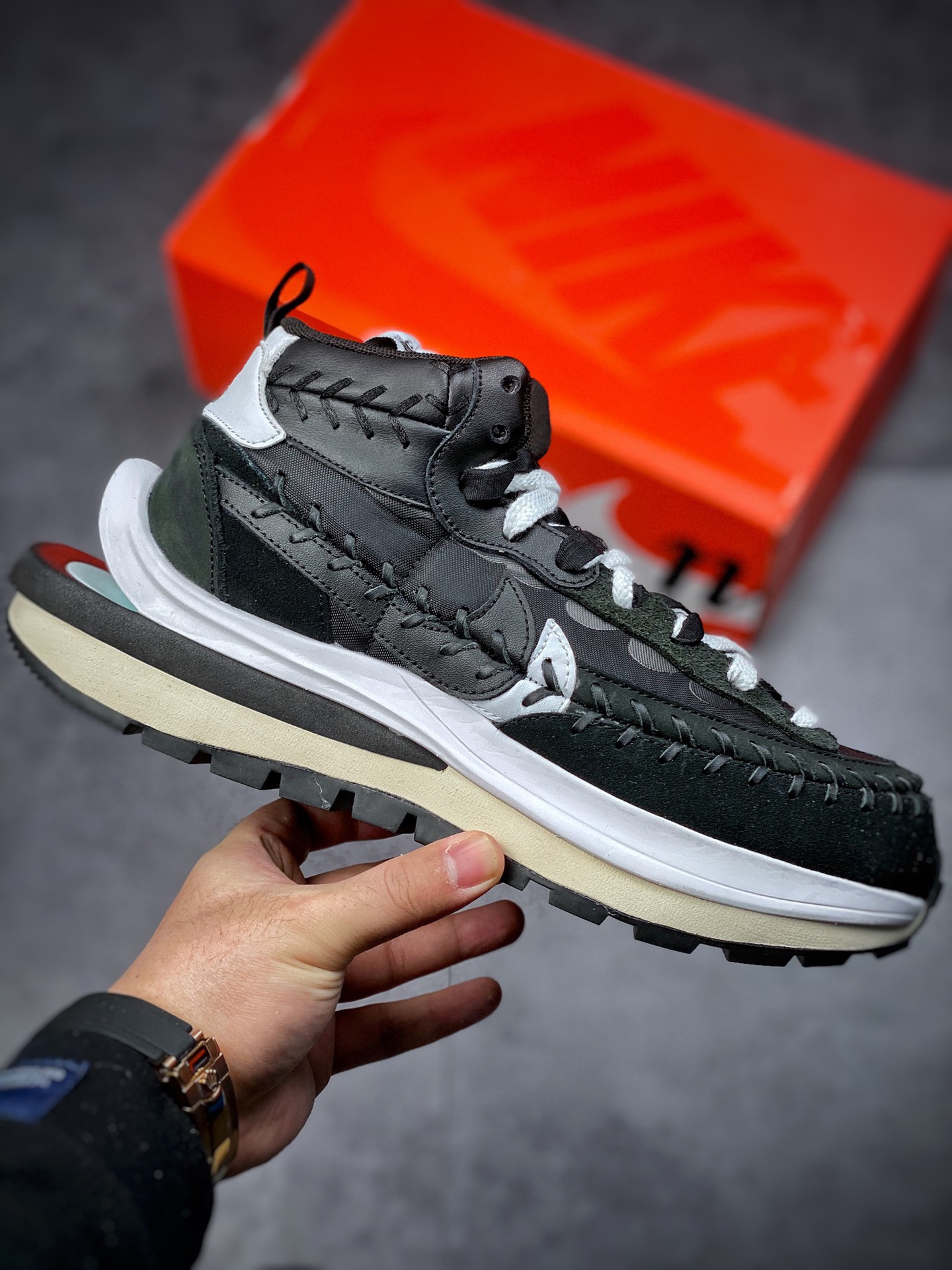 360  Jean Paul Gaultier x sacai x Nike VaporWaffle ”Sesame”  三方联名DH9186-001