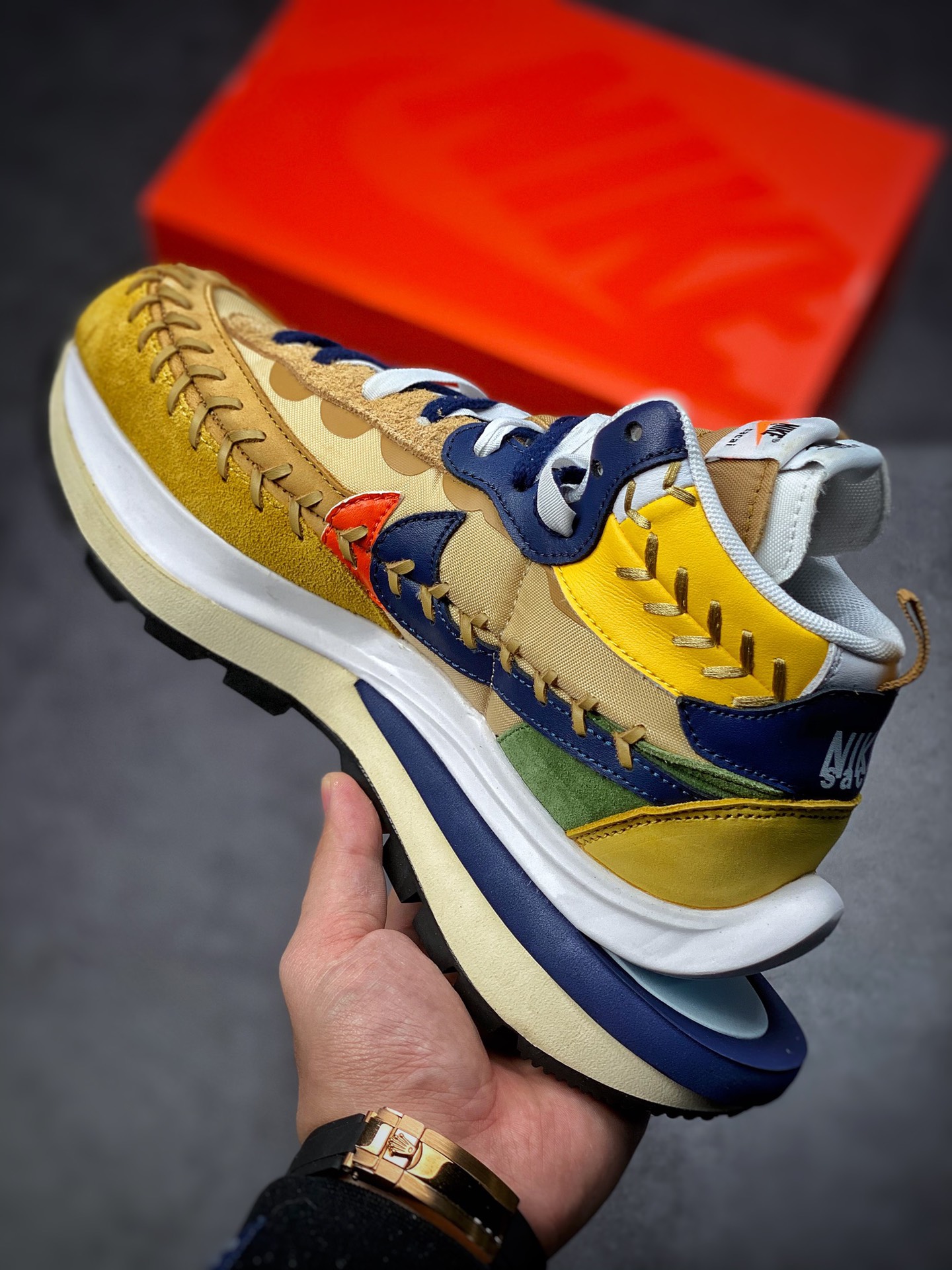 360  Jean Paul Gaultier x sacai x Nike VaporWaffle ”Sesame”  三方联名DH9186-200