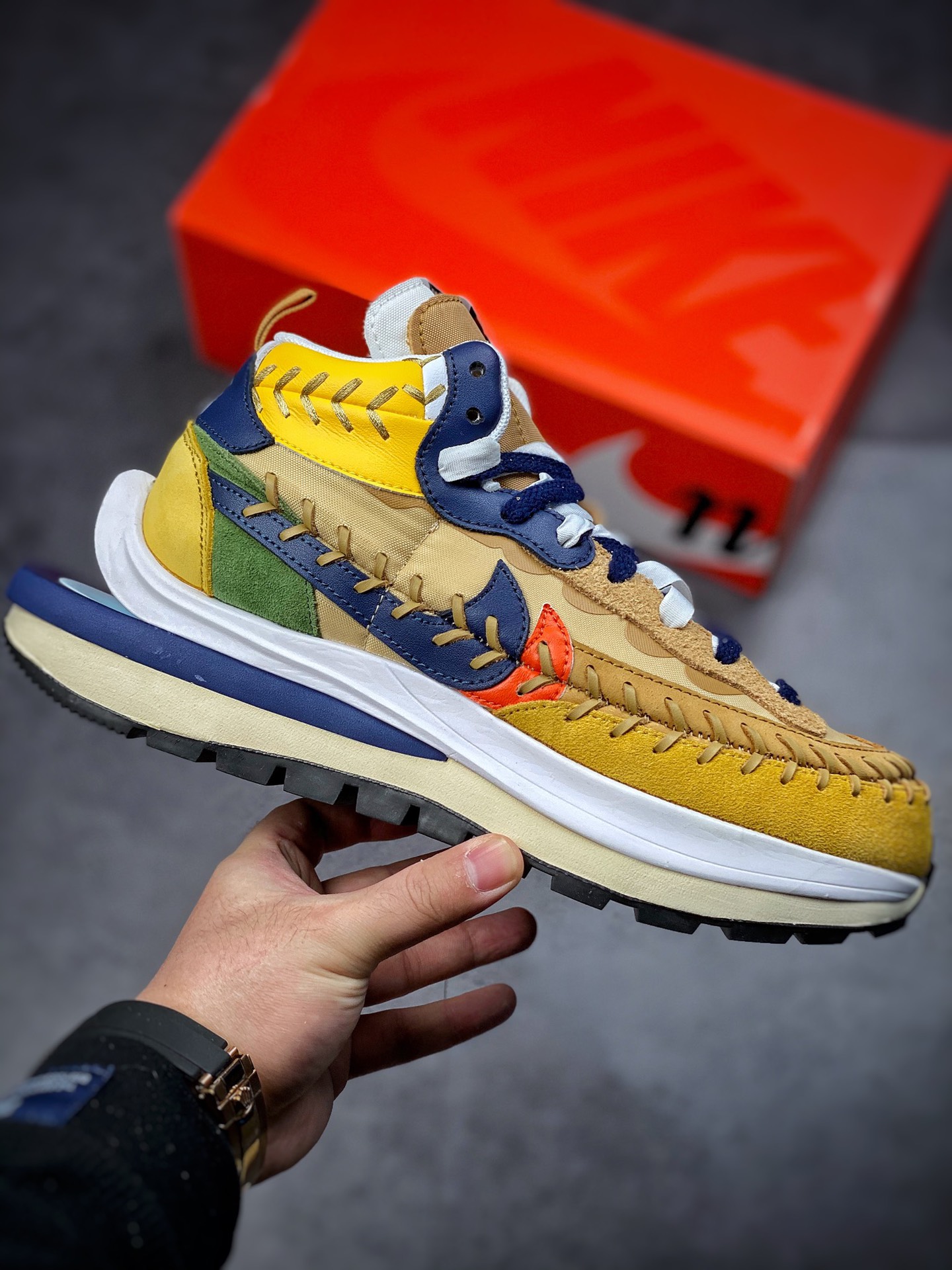 360  Jean Paul Gaultier x sacai x Nike VaporWaffle ”Sesame”  三方联名DH9186-200