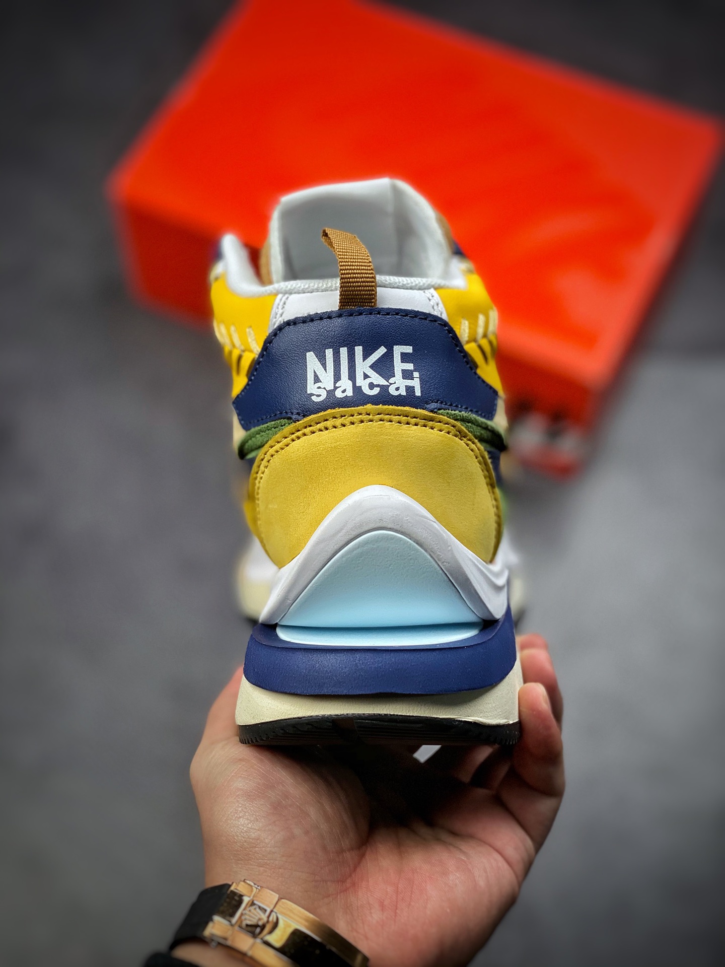 360  Jean Paul Gaultier x sacai x Nike VaporWaffle ”Sesame”  三方联名DH9186-200