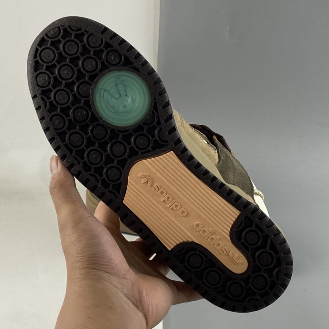 P220  Bad Bunny x Ad Forum Buckle Low”Tiffany Easter Egg”罗马系列机能搭扣板鞋 GW0264