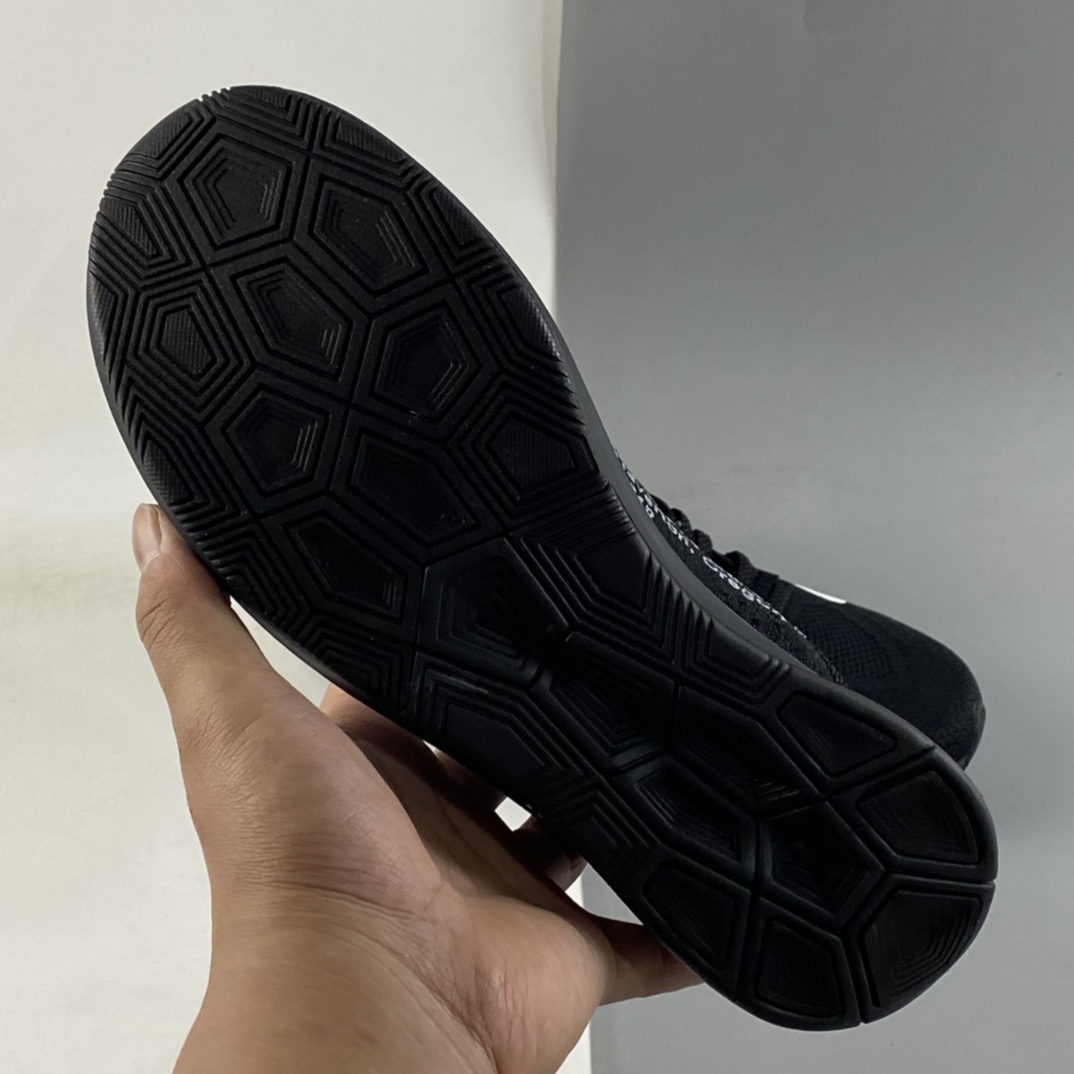 P120  OW x Nk Zoom Fly 联名款世界杯限定跑鞋 AO2115-001