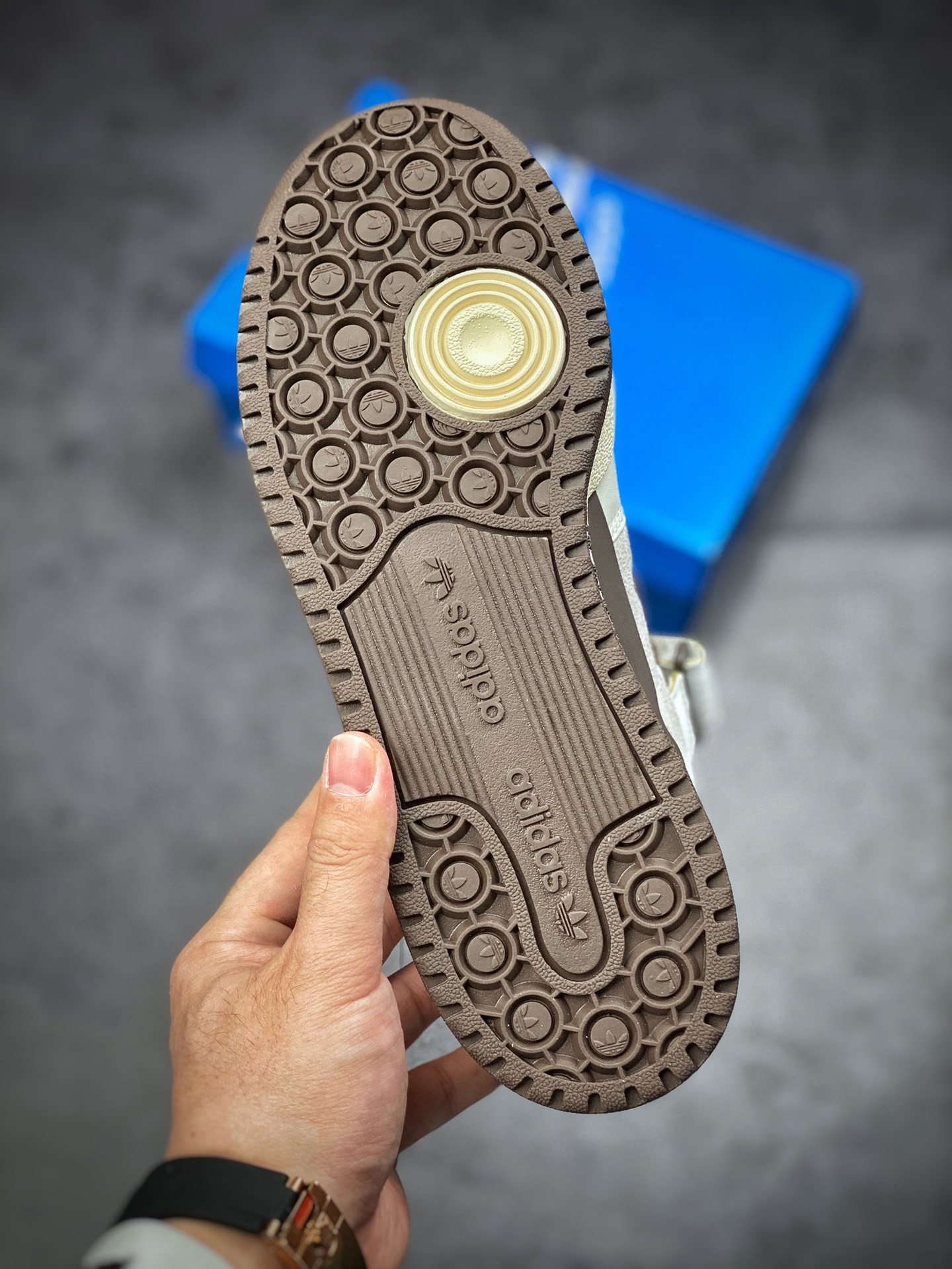 180  Adidas  Originals Forum Low 白棕色 摩卡 男女潮流头层皮休闲鞋GX4567