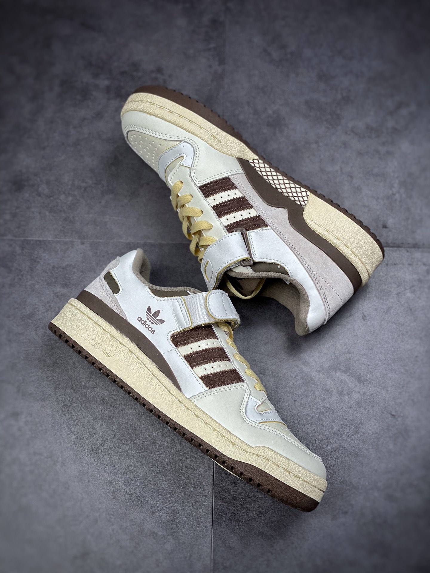 180  Adidas  Originals Forum Low 白棕色 摩卡 男女潮流头层皮休闲鞋GX4567