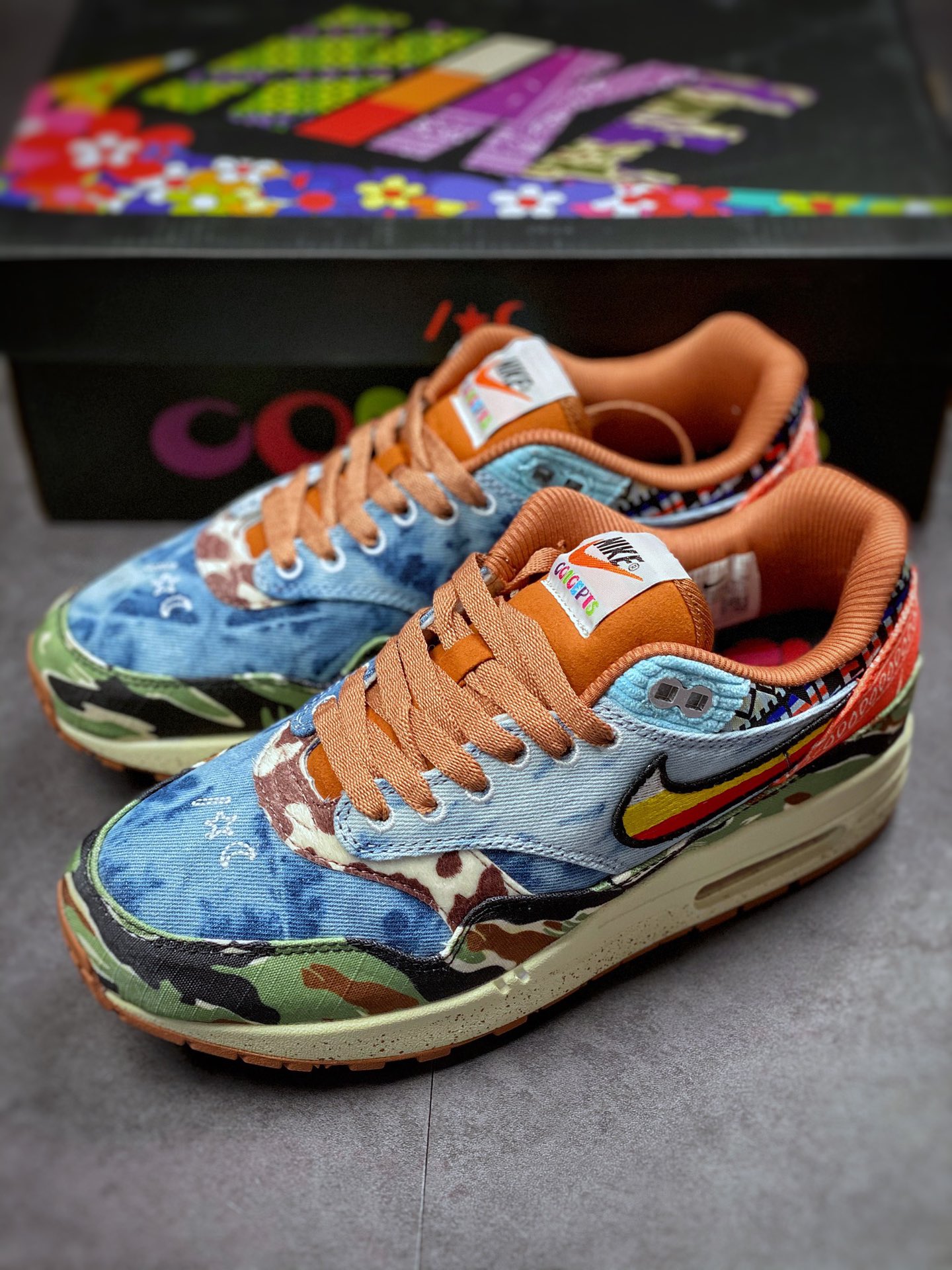 240  藤原浩主理品牌Fragment Design x Nike Air Max 1 Premium SP”White/Royal/Black”慢跑鞋DN1803-900