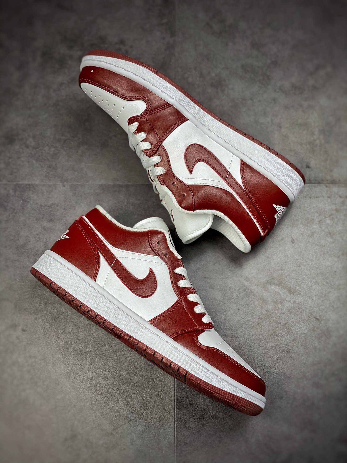 200  Air Jordan 1 Low 低帮复古文化篮球鞋 棕红/深酒红DC0774-116