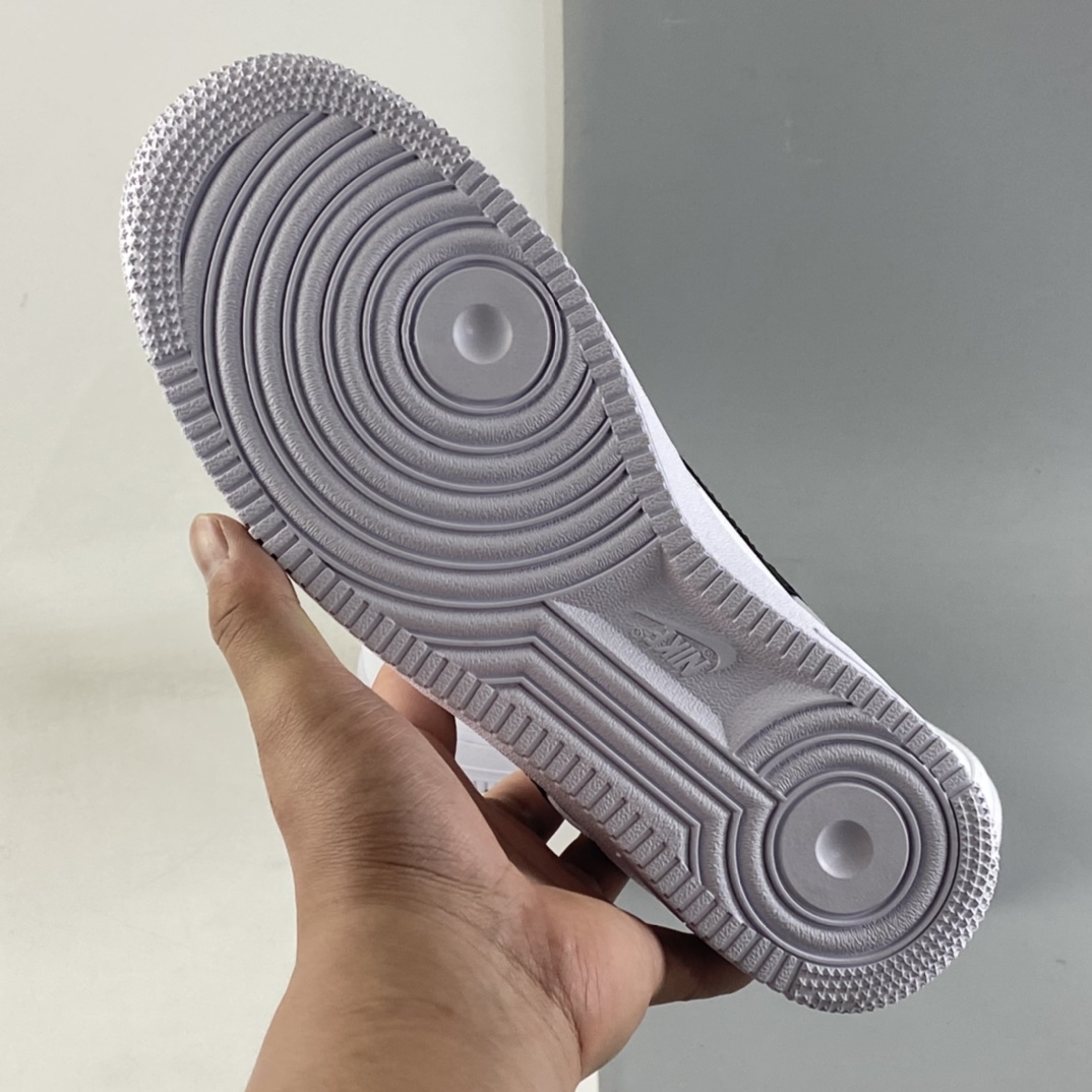 P200  Nk Air Force 1’07 Low  空军一号低帮运动休闲板鞋 DM0118-100