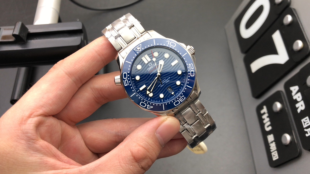 Omega OR 蓝海马300