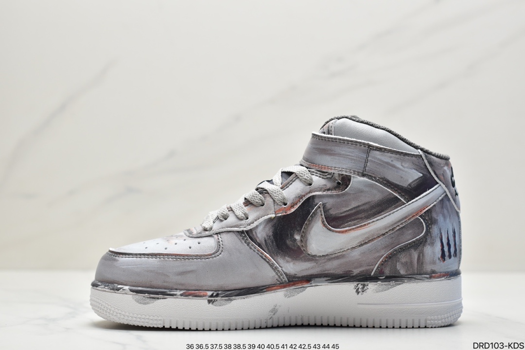 110 耐克Nike Air Force 1’07 Mid ”Grey/Black”空军一号经典中帮百搭休闲运动板鞋CW7582-103