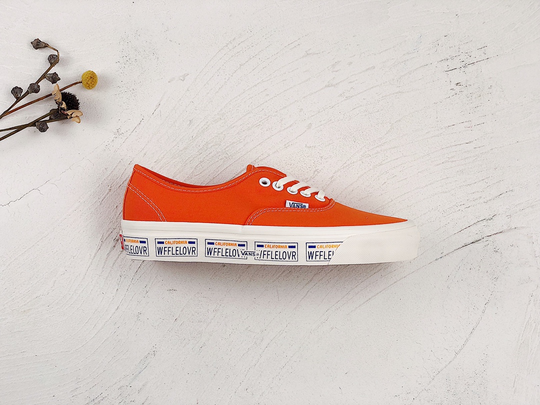 G0 F5 Vans Authentic vans 夏日甜甜 活力 万斯 橙色 安纳海姆 春夏帆布板鞋 色彩饱和度更高 洁净清爽工艺：硫化