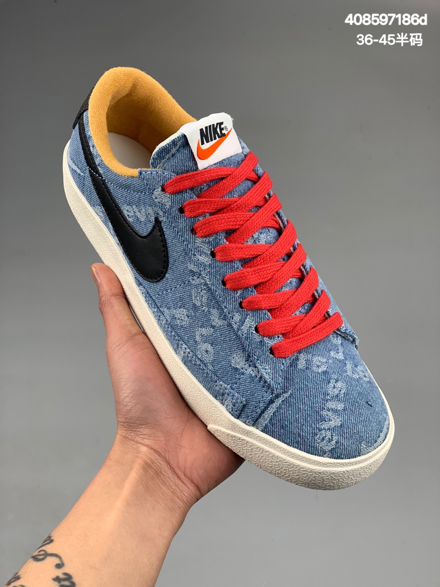 本地
李维斯 Levi’s x Nike SB Zoom Blazer Low QS 低帮百搭休闲运动板鞋。鞋款采用合成橡胶和皮革组合鞋面，展现出了不俗的质感，鞋垫搭配后跟 like Zoom Air气垫，在碰撞着地时提供减震防护，为长时间训练带来舒适的体验。耐硫化橡胶外底搭配人字底纹，为足部提供了驾驭滑板时所需的触板感准确掌控力，缔造了出众的抓地力以及耐穿性。 凭借硕大的 Swoosh与独特的复古个性，依然活跃在潮流街头。官方货号#BQ4808-600SIZE:36 36.5 37.5 38 38.5 39 40 40.5 41 42 42.5 43 44 45
编码：408597186d