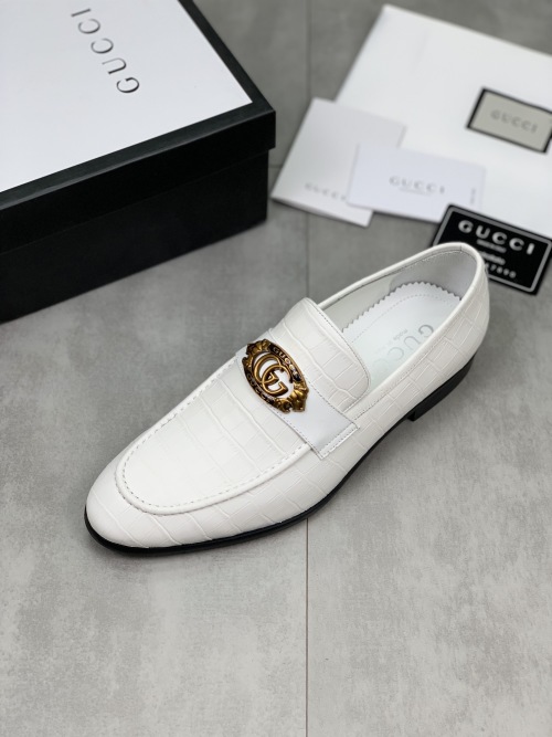 Gucci Men's White Leather Loafers with Gold-Tone Interlocking G Hardware 1 Gucci Men's White Leather Loafers with Gold-Tone Interlocking G Hardware