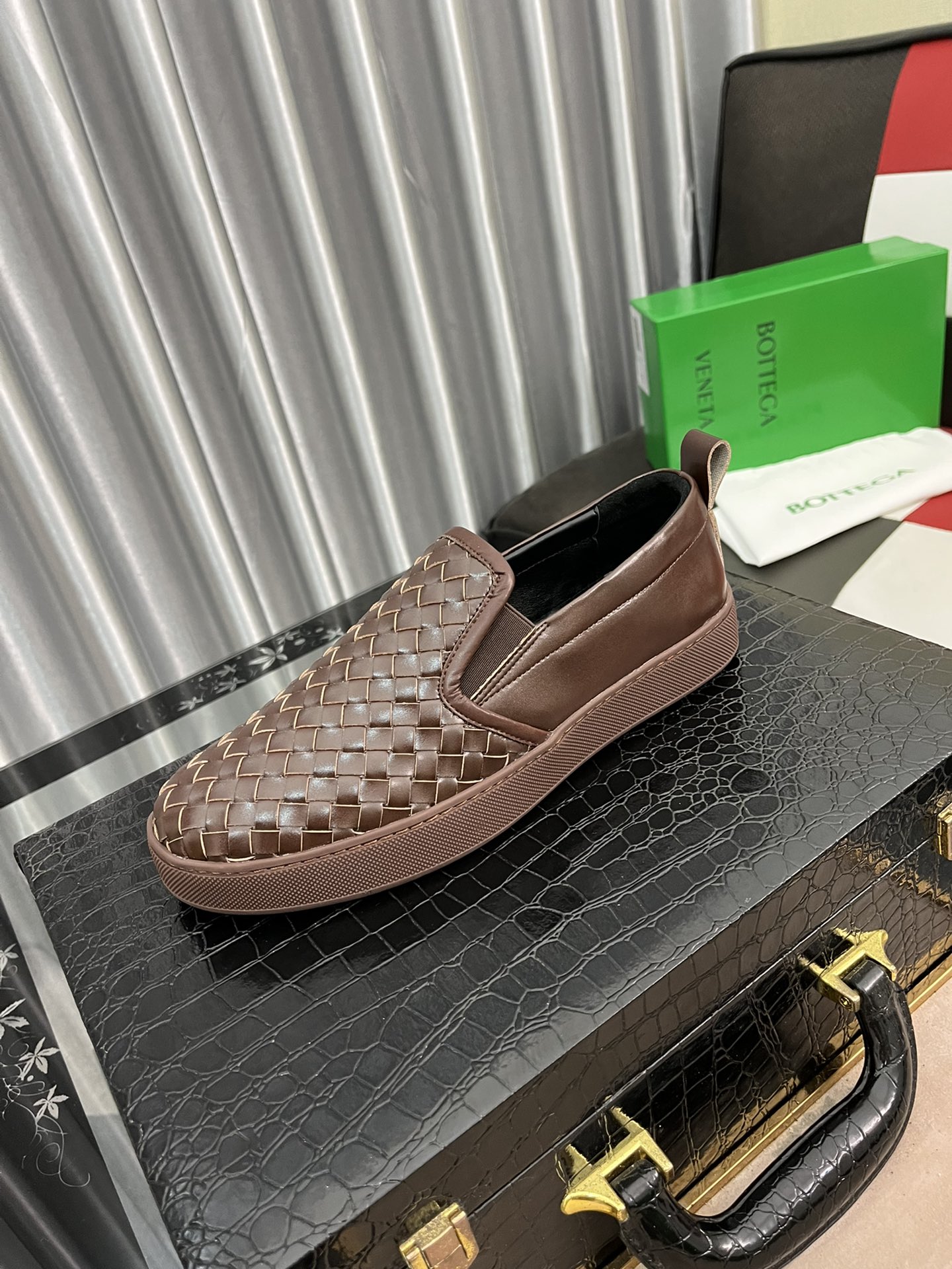 I5   Bottega Veneta 宝缇嘉一脚蹬正码