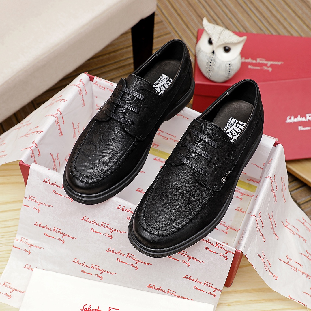J5  Ferragamo菲拉格慕 爆款时尚休闲鞋🇨🇳官网专柜1:1制作，原版开模💯好质量看得见，进口高端头层打蜡小牛皮，水染🐂皮内里🌿纹路很清优质防水防滑耐磨大底🎋高品质低价位，真正的纯手工制作🍓黑色，棕色，