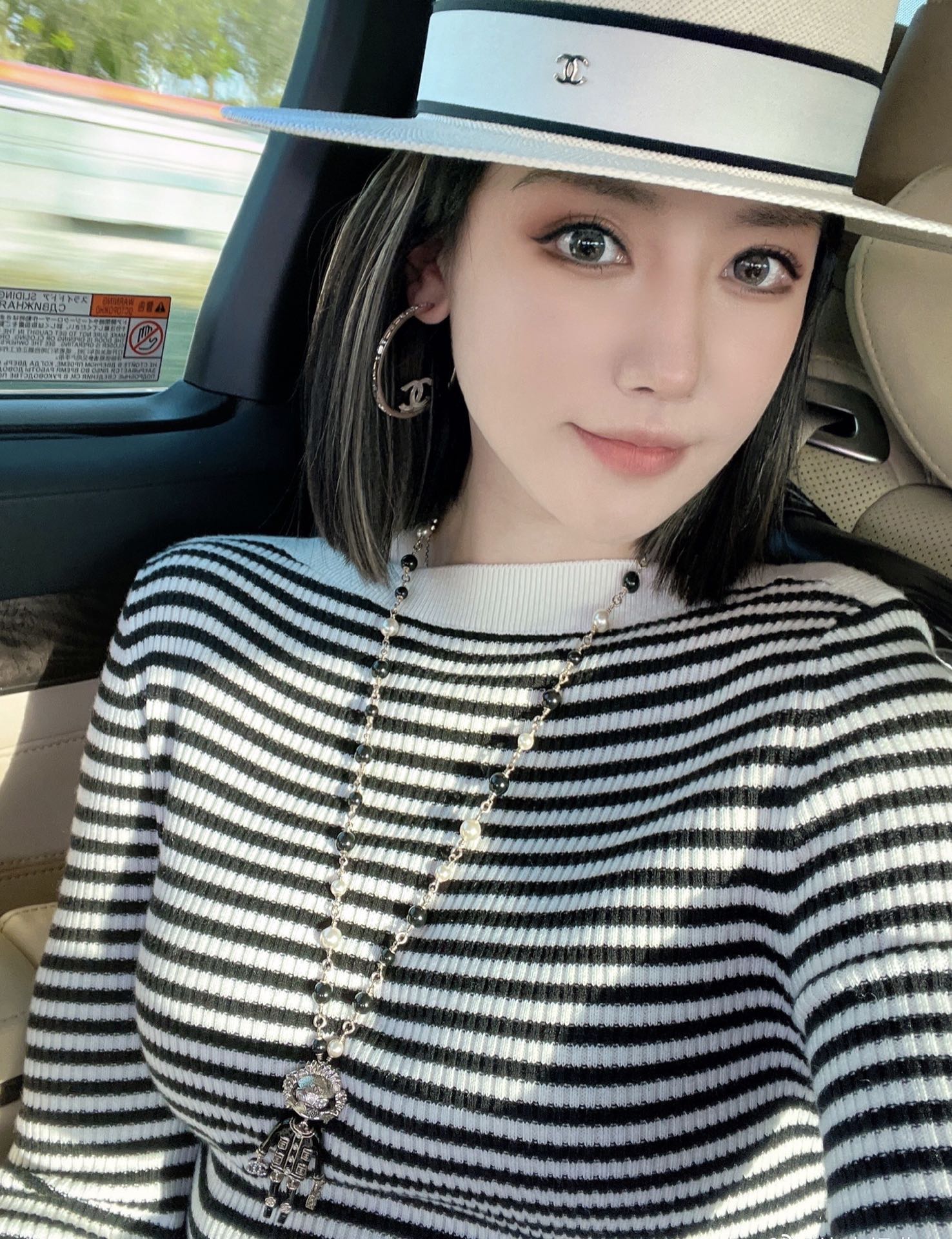 新款☑️CHANEL香奈儿满钻双c耳钉耳环