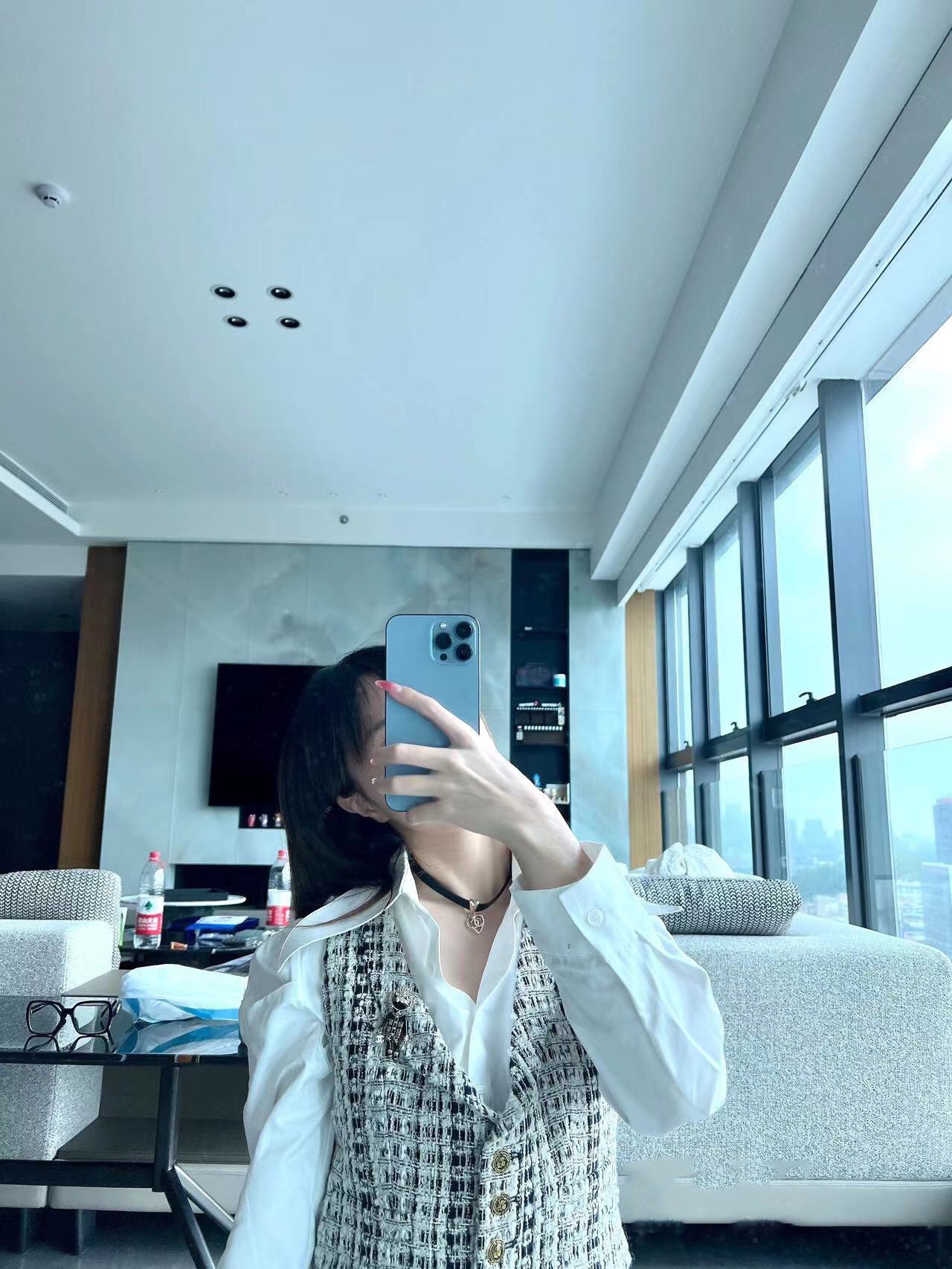 新款☑️CHANEL香奈儿镂空爱心双c黑皮绳项链颈链