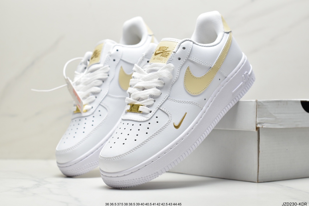140 耐克Nike Air Force 1 Low  空军一号低帮百搭休闲运动板鞋315122-111