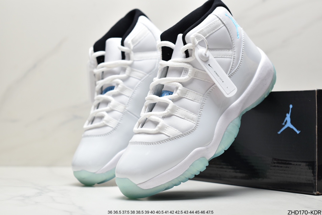 300 Air Jordan 11 Retro Low “Cool Grey” 酷灰 低帮篮球鞋 情怀之作 528895-003