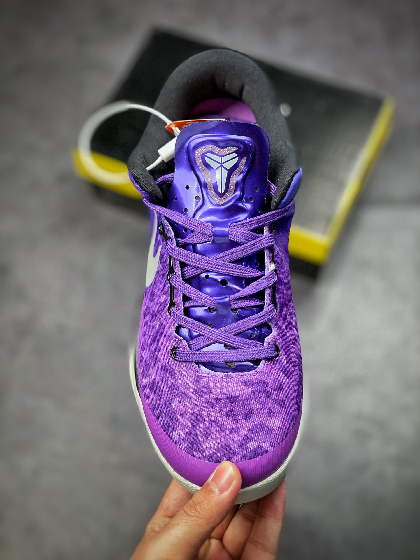 260  DF实战版Kobe 8  PⅠayoffs“PurpⅠe PⅠatinum”渐变紫 555035-500
