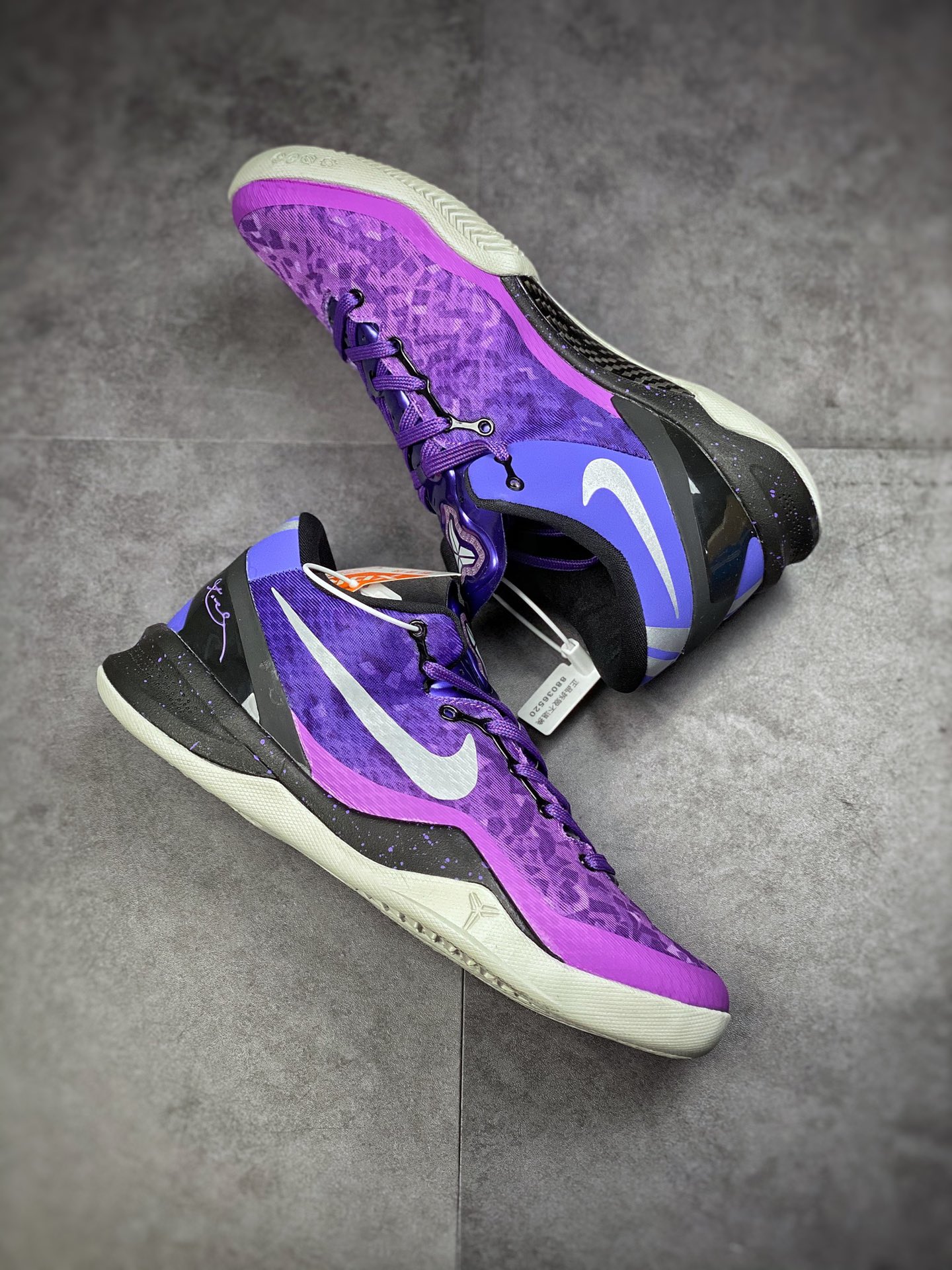 260  DF实战版Kobe 8  PⅠayoffs“PurpⅠe PⅠatinum”渐变紫 555035-500