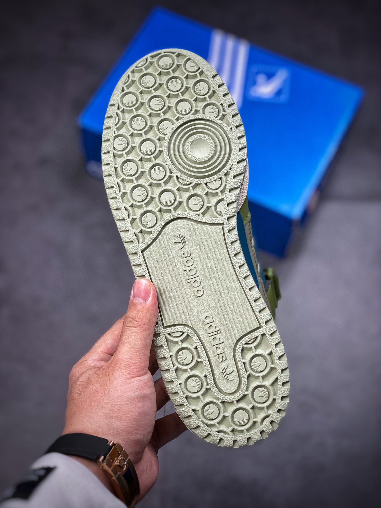 180  阿迪达斯 Adidas Forum 84 Low OG 低帮百搭潮流休闲运动板鞋 GX4545