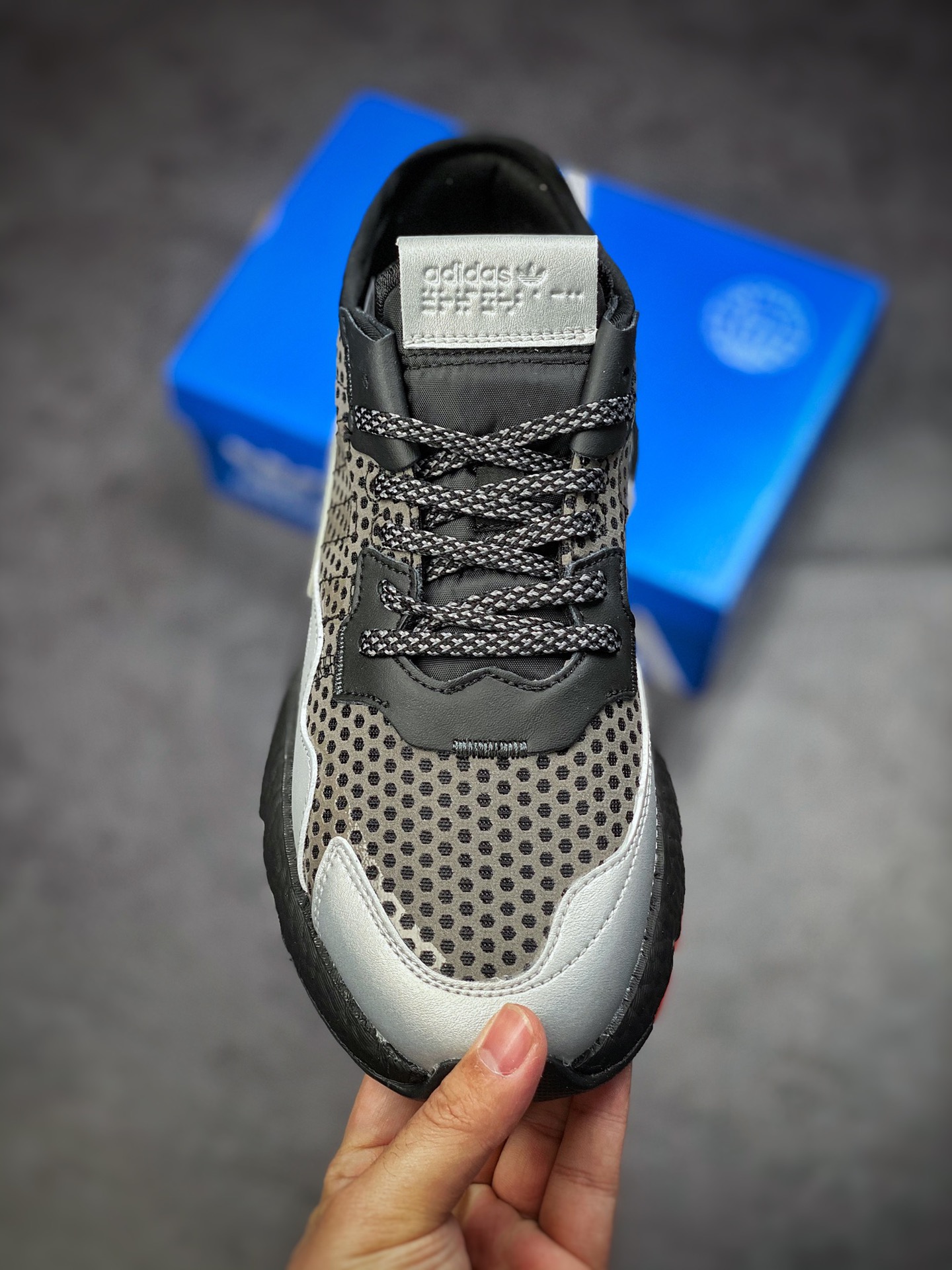 180  Adidas Nite Jogger 2019 Boost 黑银镂空联名夜行者 EF5407