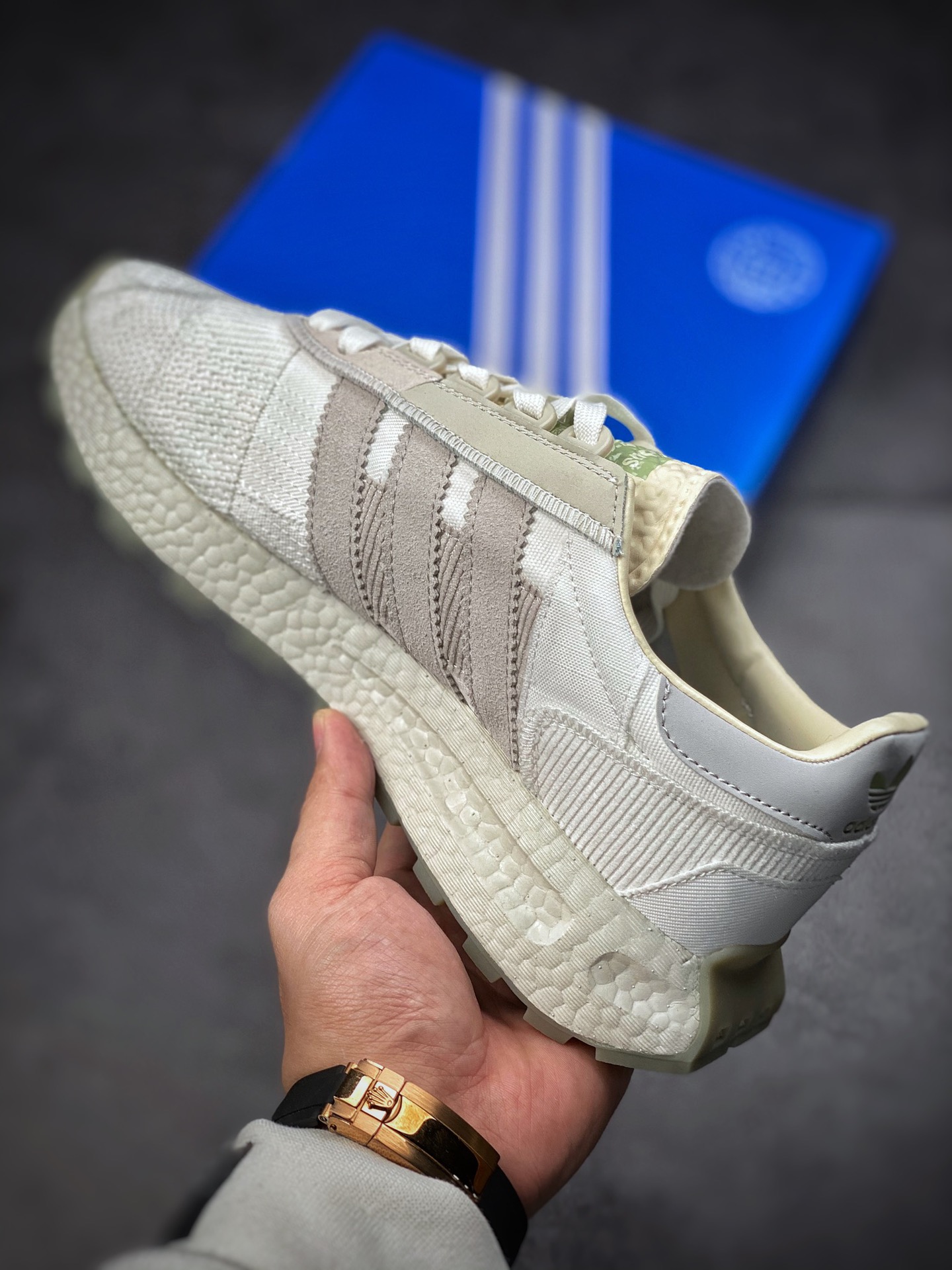 200  adidas Racing 1 Boost Prototype  速度轻盈复古系列 百搭透气运动慢跑鞋 GW6186