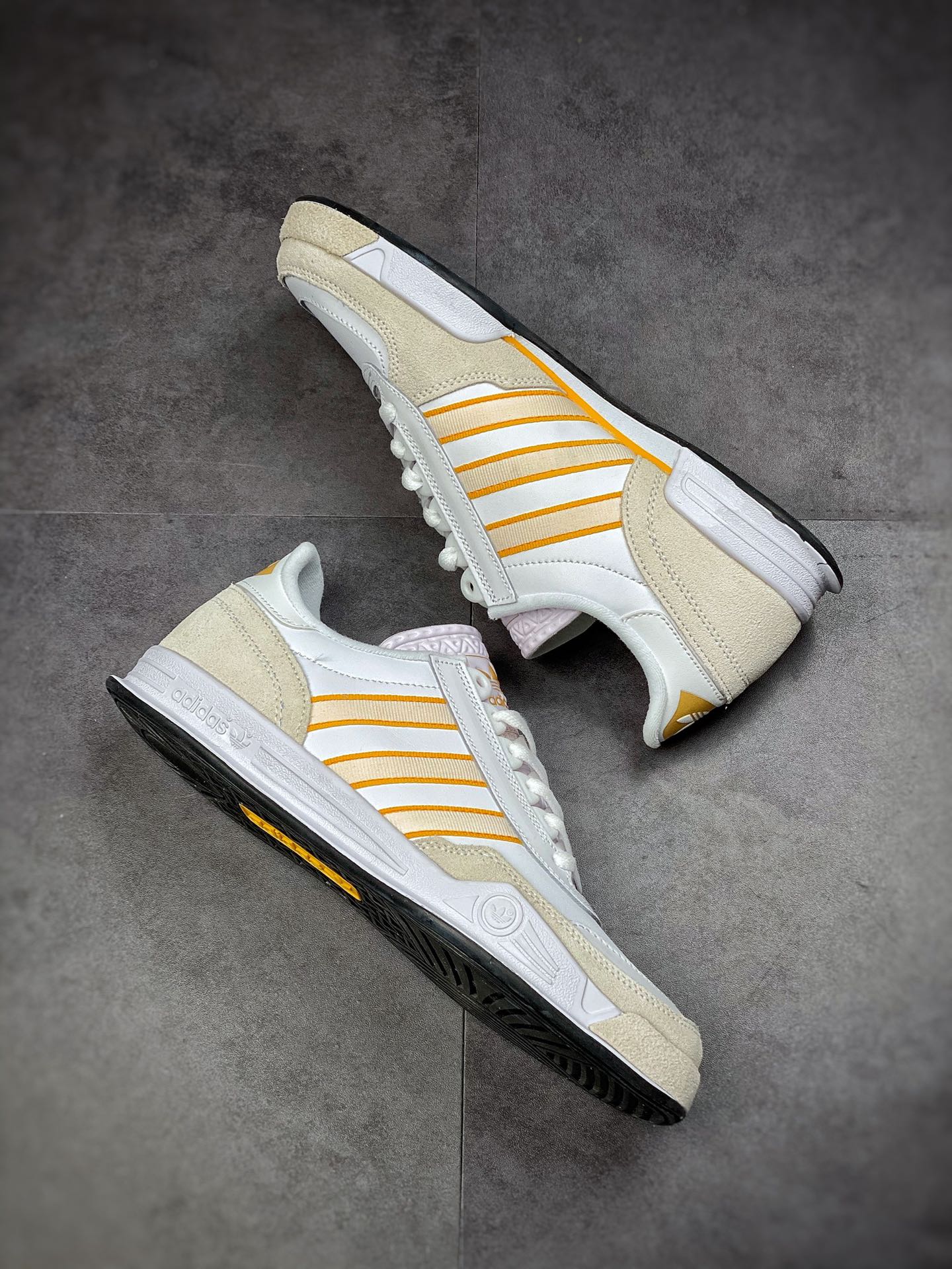 160 Adidas Originals CT86 低帮百搭潮流休闲运动板鞋 CW7606-莆田鞋,莆田鞋货源,高仿鞋,高仿鞋货源,安福档口,莆田高仿鞋,莆田鞋批发,高仿鞋批发,莆田高仿运动鞋,高仿运动鞋,莆田运动鞋 160 Adidas Originals CT86 低帮百搭潮流休闲运动板鞋 CW7606