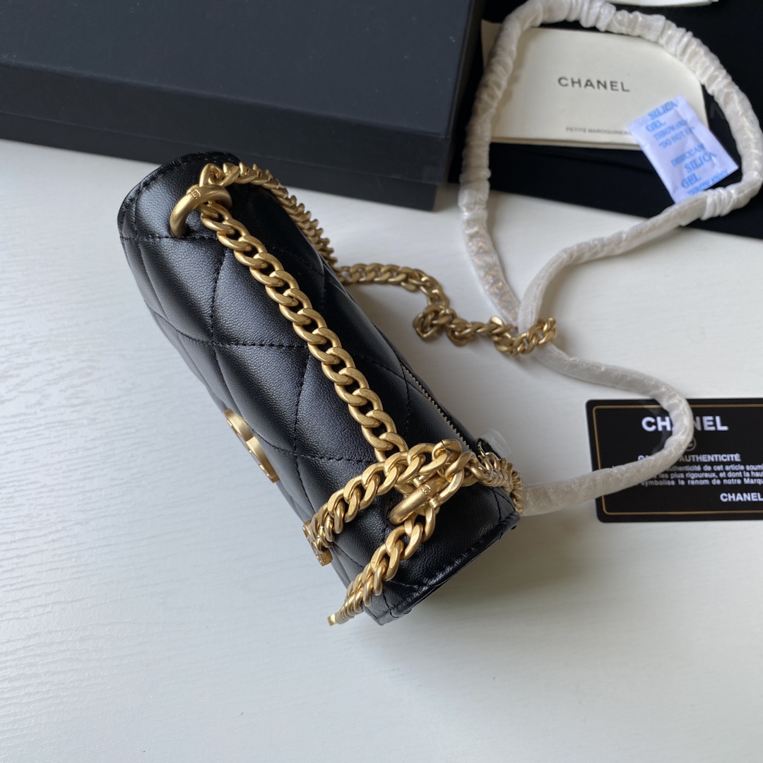 Chanel 新品mili款到货 小羊皮面料搭配最新款luogo、最新设计超搭配