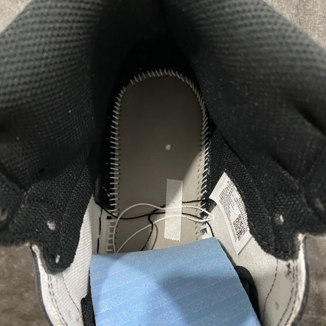 图片[9]-莞产纯原AJ1小倒钩男鞋 原厂皮料 正确鞋型 完美后跟收腰 勾子做工秒杀市场各种所谓纯原，高价零售必推版本 实拍是男鞋 尺码：40.5-47.5-选品中心