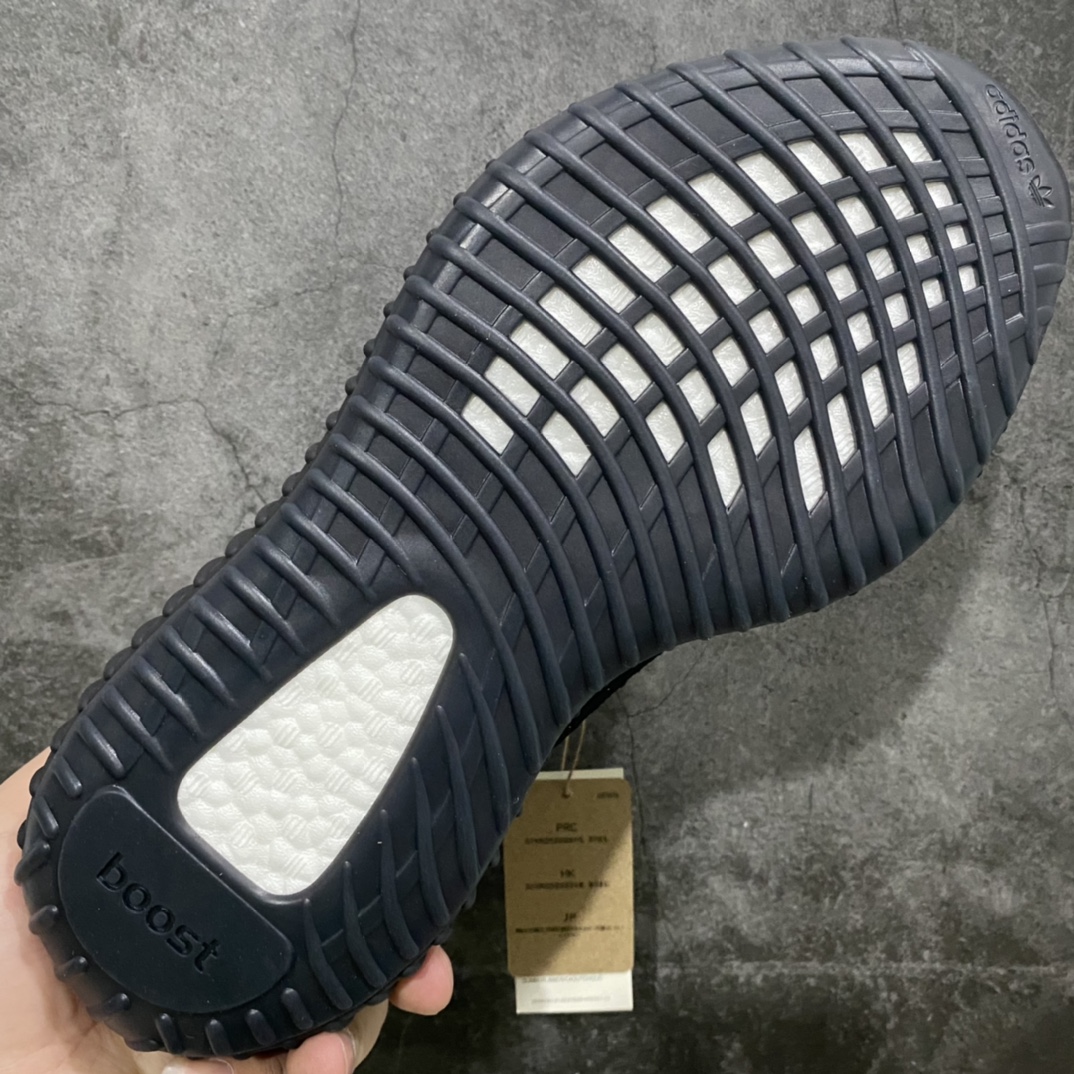 图片[9]-LW老汪版本 Yeezy350v2 2022新版BY1604 新版黑白和老版还有有些差别的 此配色老汪版本依旧是巅峰品质 无可对抗 尺码：36-47-选品中心