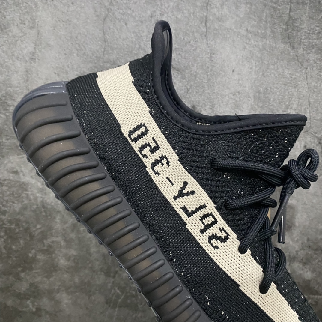 图片[7]-LW老汪版本 Yeezy350v2 2022新版BY1604 新版黑白和老版还有有些差别的 此配色老汪版本依旧是巅峰品质 无可对抗 尺码：36-47-选品中心