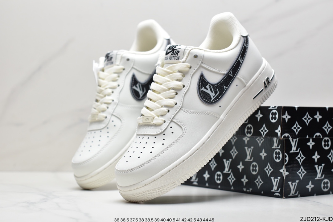 240 NK Air Force 1 Low ’07 米棕色 空军一号低帮休闲板鞋 KV3696