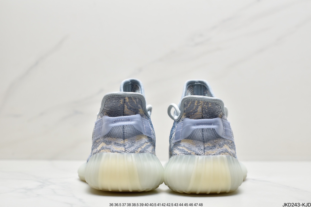 160 联乘侃爷Kanye West x Adidas Yeezy Boost 350 V2”Light” 棉花白百搭轻便慢跑鞋GW3775