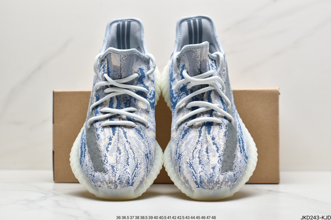 160 联乘侃爷Kanye West x Adidas Yeezy Boost 350 V2”Light” 棉花白百搭轻便慢跑鞋GW3775