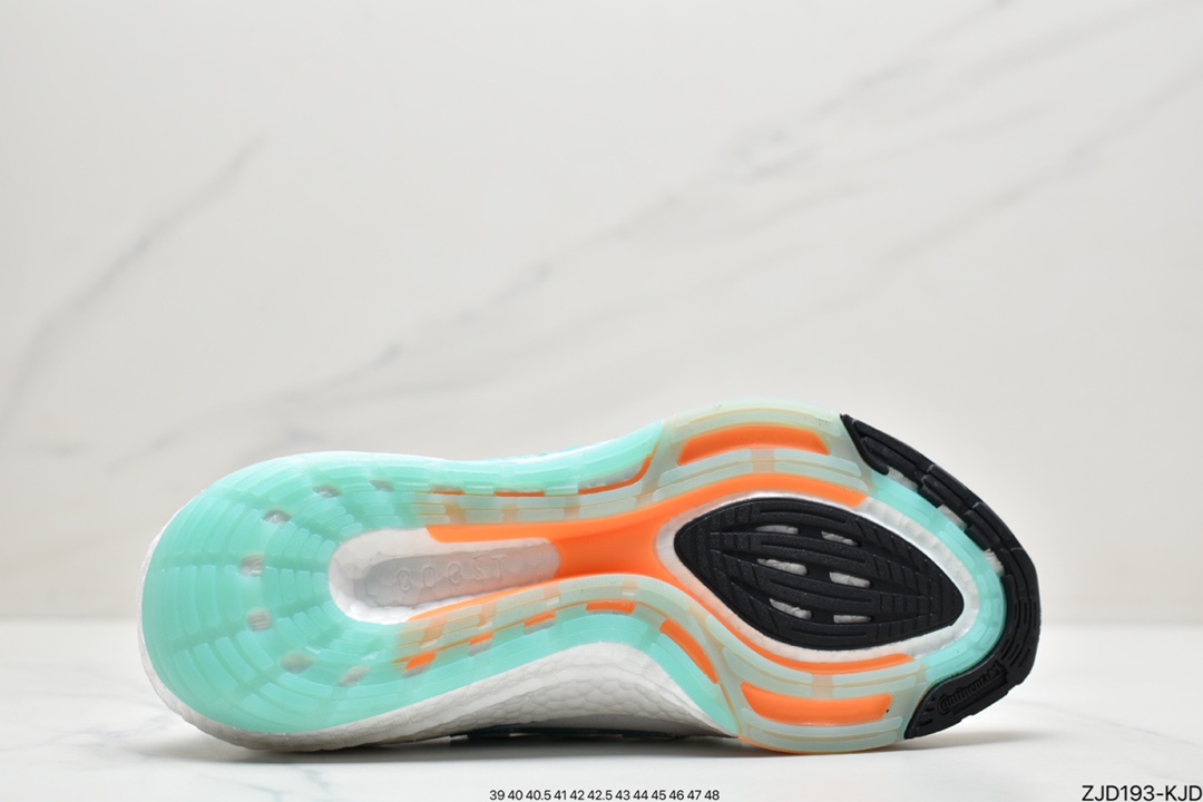 240 阿迪 adidas ultra boost 22 M系列正式曝光新一代的GX5463
