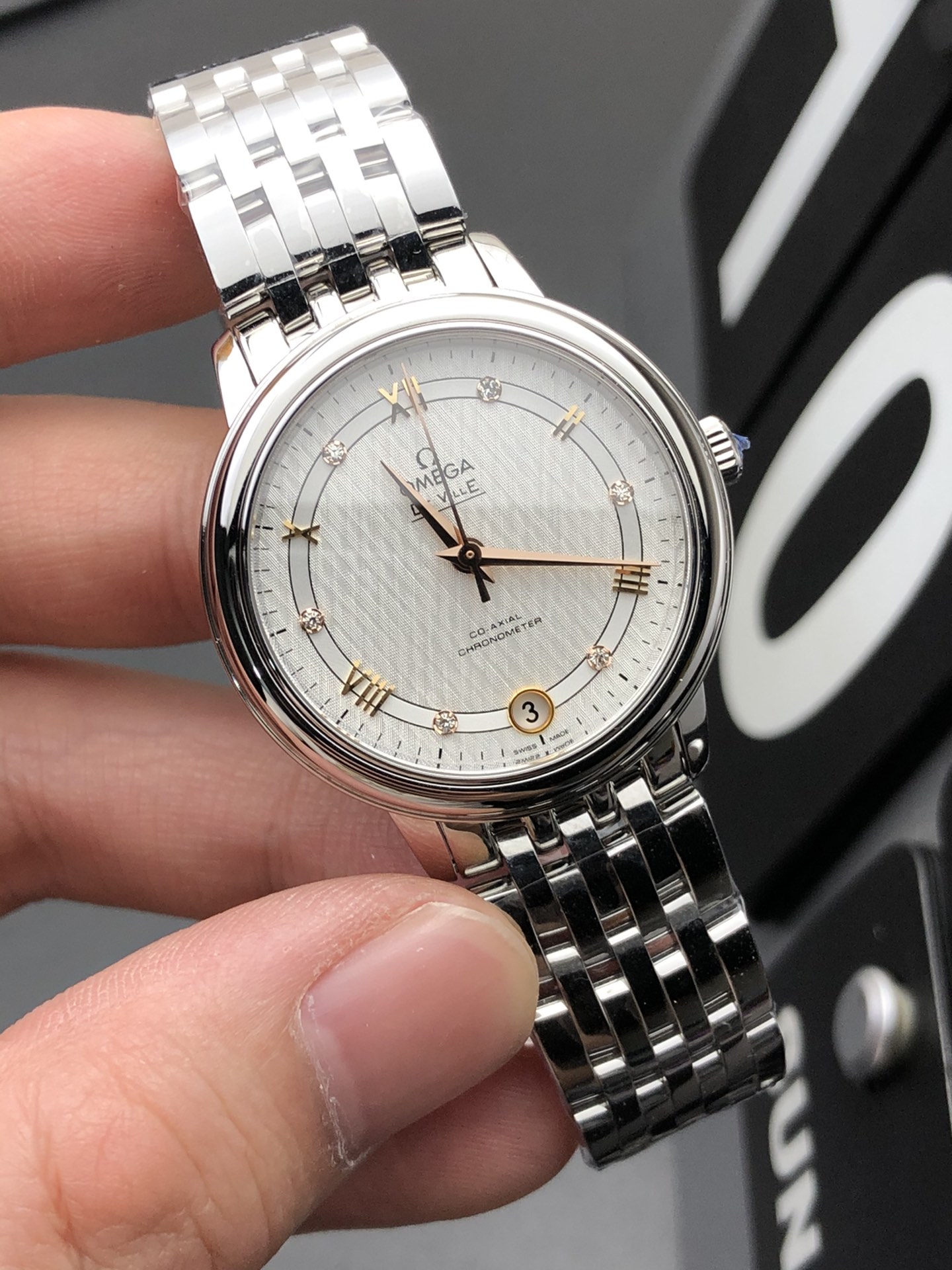 Omega MKS 女蝶飞