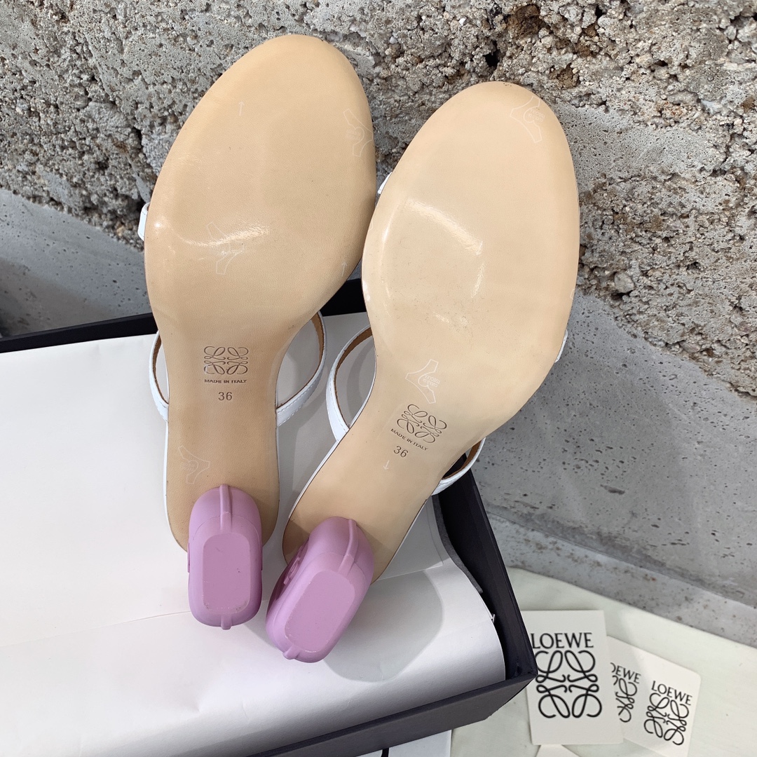 “Loewe’s 2022 Sandals: Unique Designs Beyond Shoes, Inspired by Everyday Objects” - 图片 8