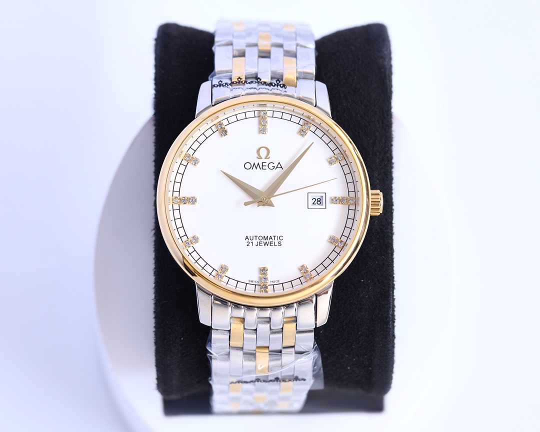 皮带 钢带  欧米茄  Omega 精品男士腕表尊贵大气，绅士风范，卓越品质，热卖全城。采用进口西铁城机械机芯，顶级316精钢表壳，进口小牛皮表带，矿物质超强镜面，尺寸42mm